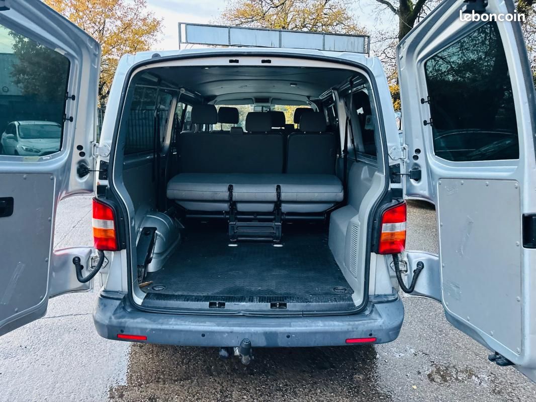Volkswagen Transporter COMBI 1.9 TDI 102 Long 9pl L2H1 - 5P (image 6)