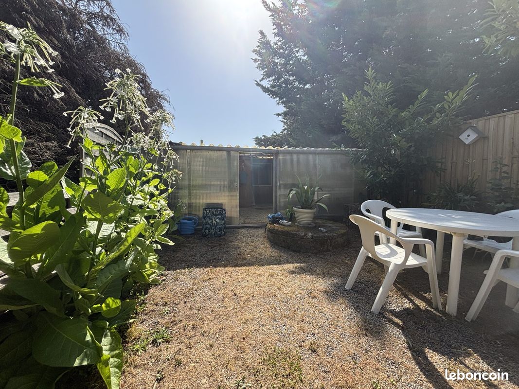 Terrain 700 m² · à La Plaine-sur-Mer · 700 m² · 56 000 €