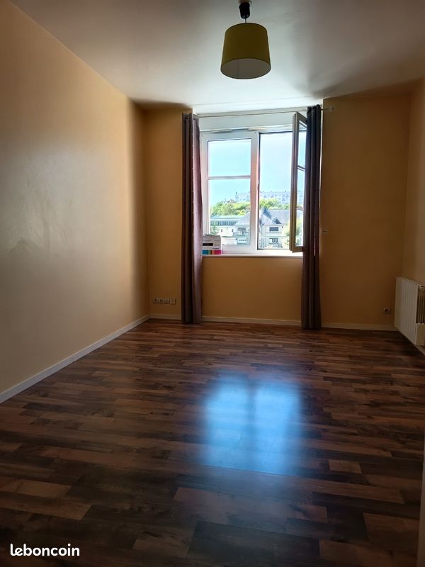 Appartement 1 pièce 27 m² · à La Meauffe · 27 m² · 330 €