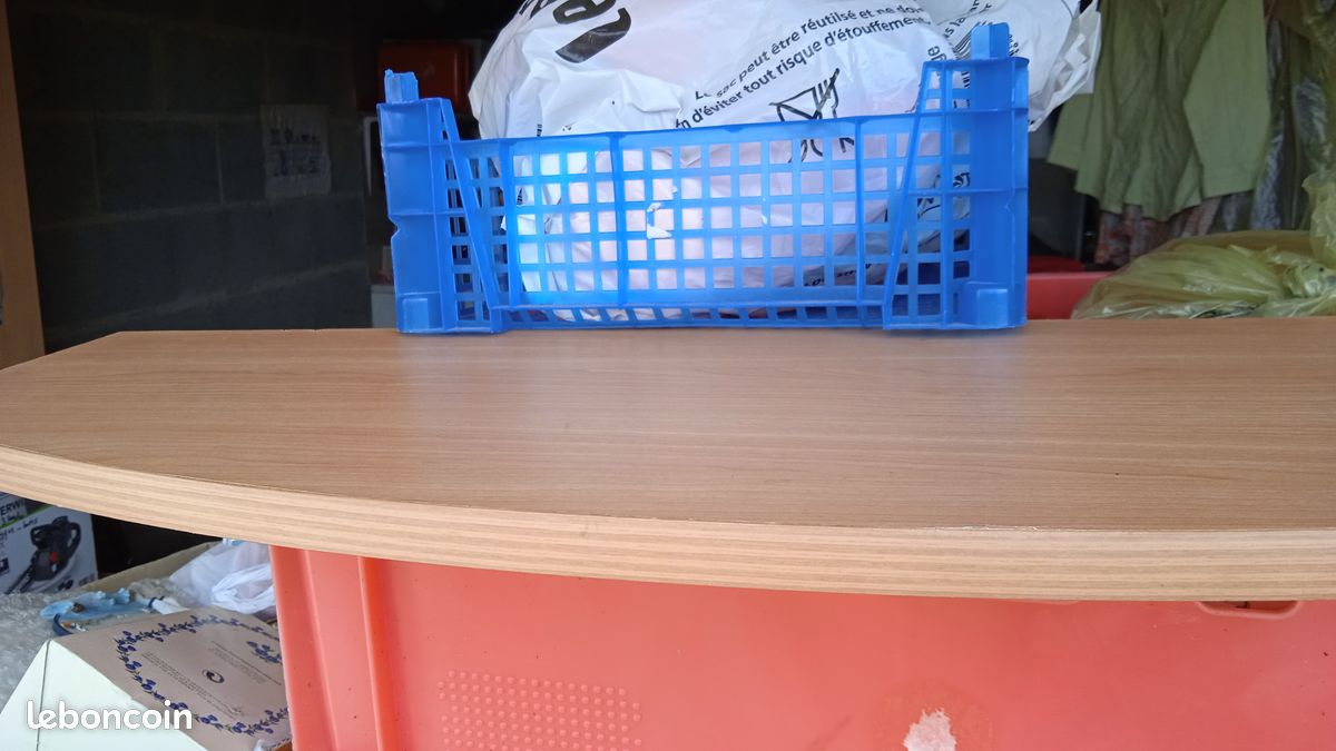 Etagère demi-lune en pin naturel 80 x 25 cm (image 2)