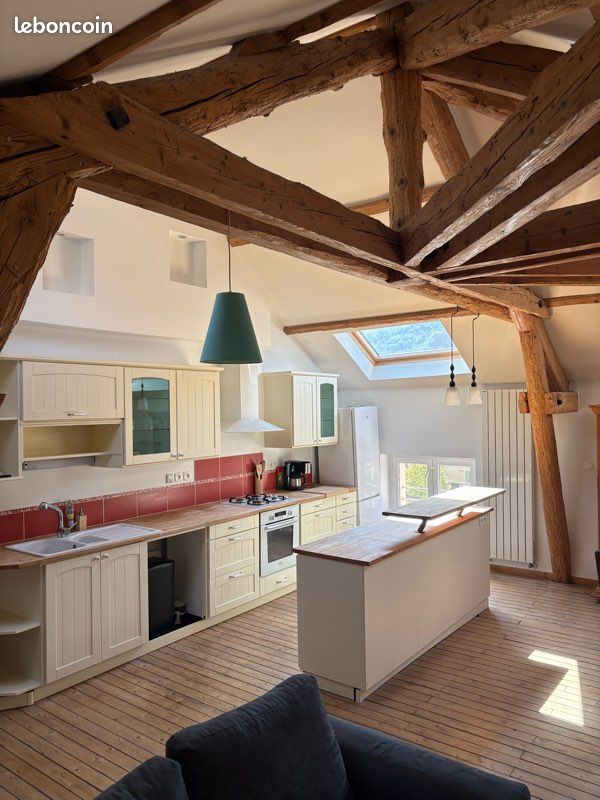 Appartement 4 pièces 87 m² · à Tournon-sur-Rhône · 86,9 m² · 900 €/mois