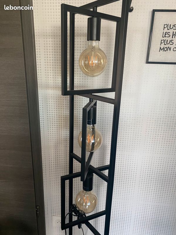 Lampe sur pied (image 2)