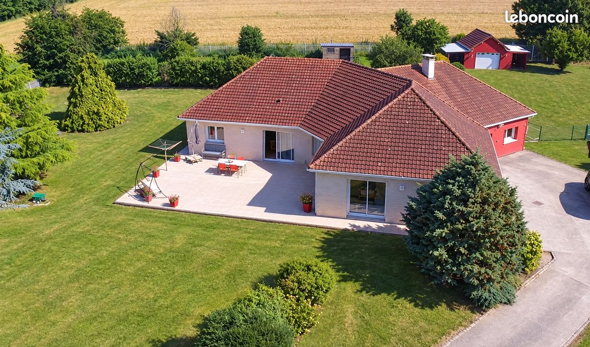 Maison 6 pièces 206 m² · à Beuzeville · 206 m² · 390 000 €