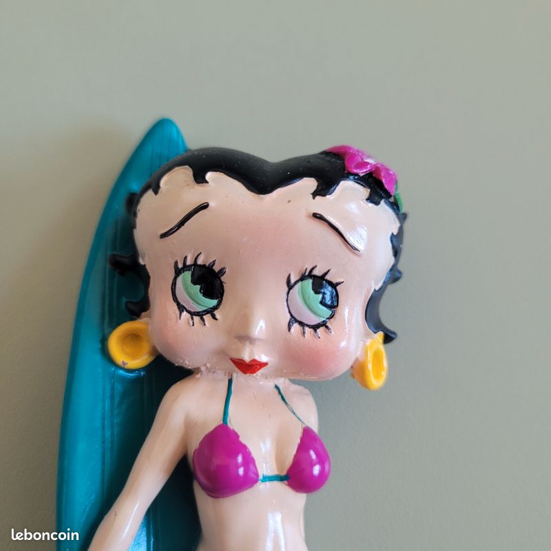 Figurine en Résine M6 Interactions Betty Boop Agent de Police KFS/FS 15