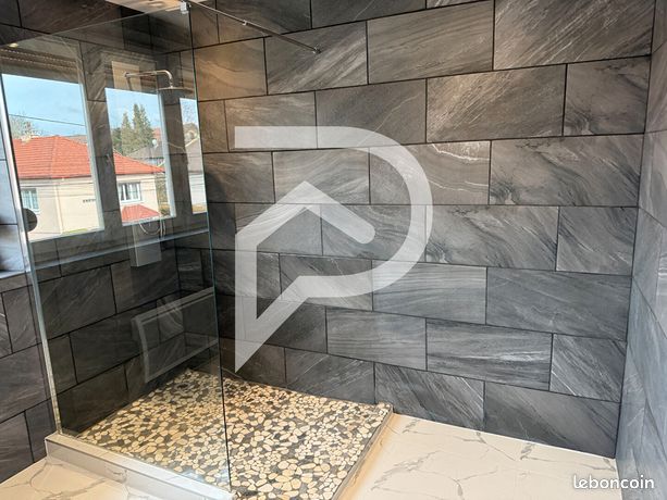 https://img.leboncoin.fr/api/v1/lbcpb1/images/cf/40/64/cf40640ff165c8fd52c559936c02e78b68b1acbd.jpg?rule=ad-image