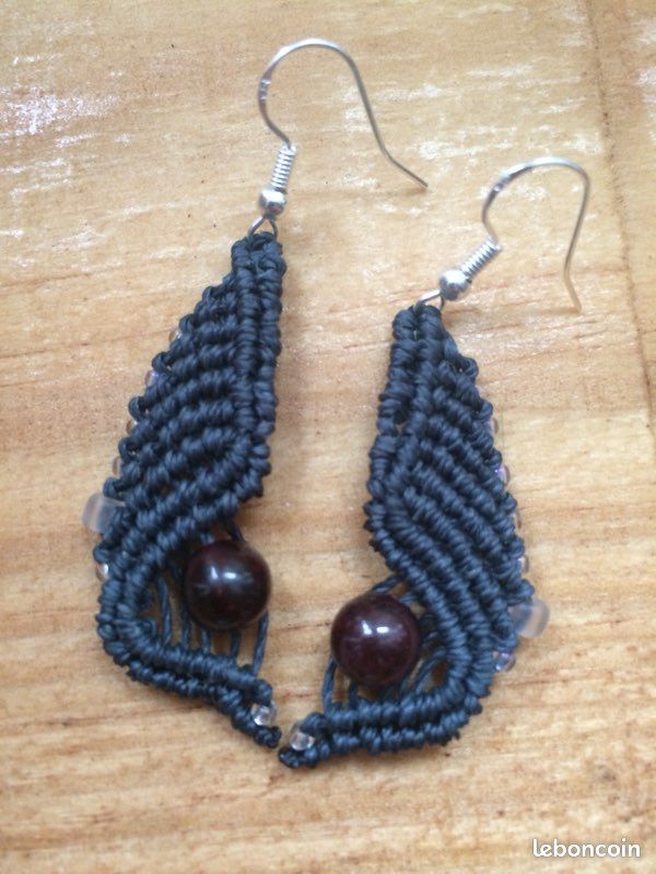 Boucles d’oreille tissées faites main (image 1)