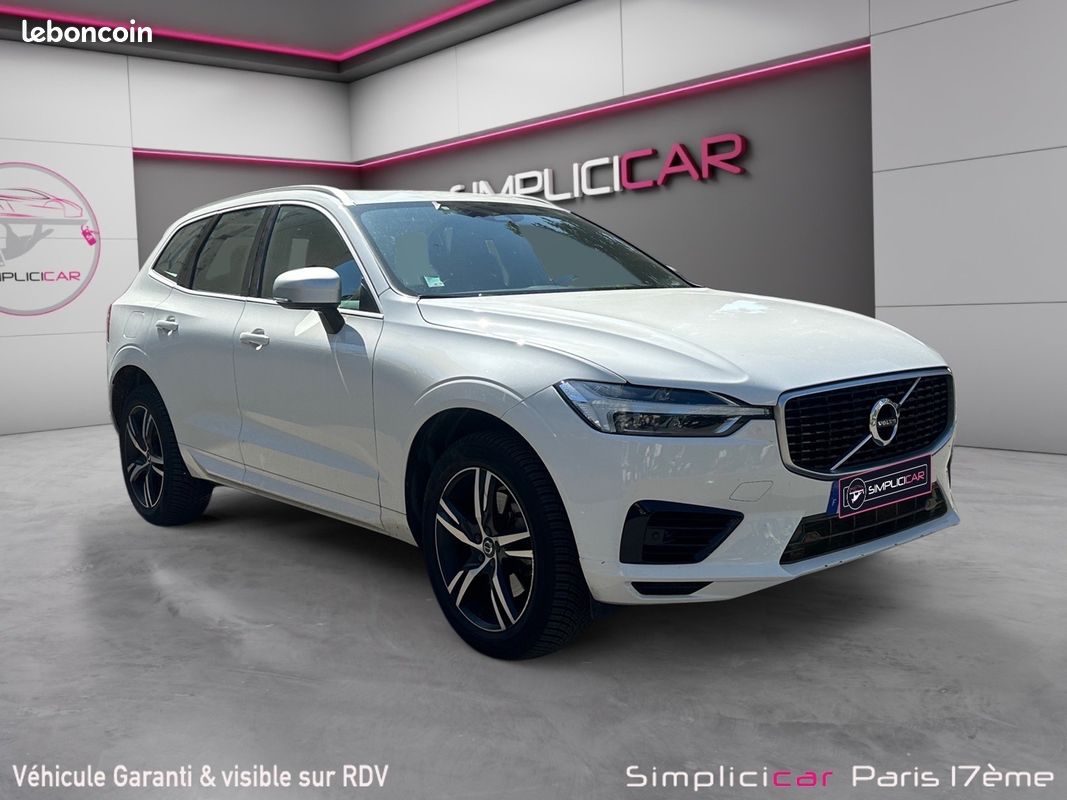 VOLVO XC60 T8 Twin Engine 303 ch + 87 ch Geartronic 8 R-Design /. TOIT OUVRANT / SIÈGES ET VOLANT CHAUFFANT / (image 1)