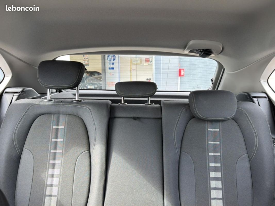 BMW SERIE 2 ACTIVETOURER (f45) 216d 116 sport (image 29)