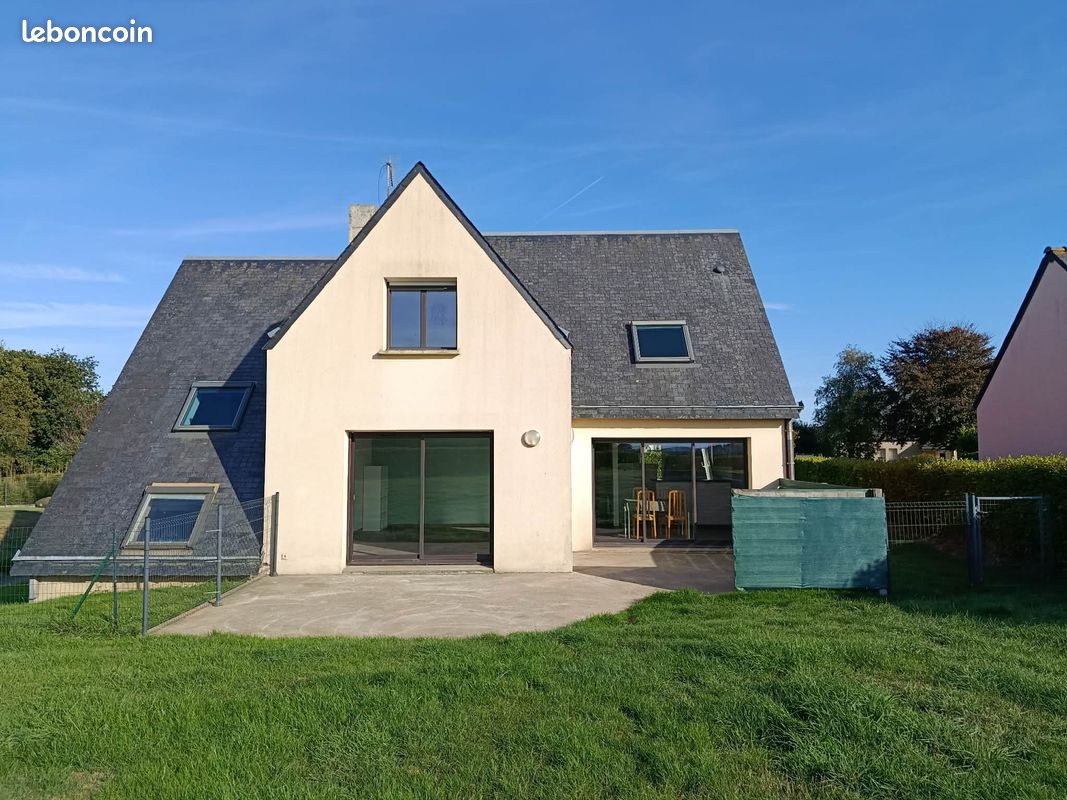 Maison 7 pièces 115 m² · à Mespaul · 115 m² · 1 280 €/mois