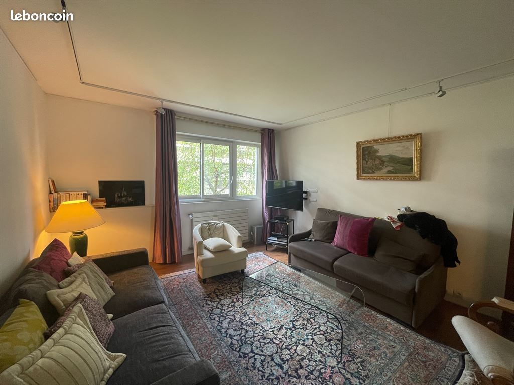 Appartement 3 pièces 70 m² · à Paris · 70 m² · 834 800 €