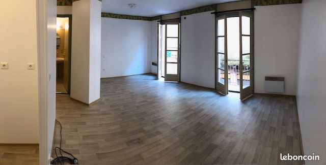 Appartement 1 pièce 33 m² · à Villefranche-de-Rouergue · 33 m² · 470 €