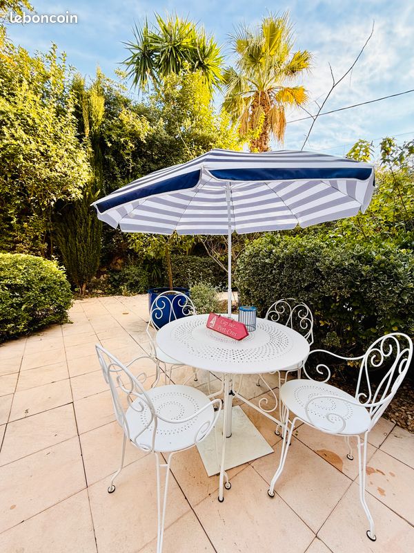 Appartement 2 pièces 35 m² · à Carqueiranne · 35 m² · 990 €/mois