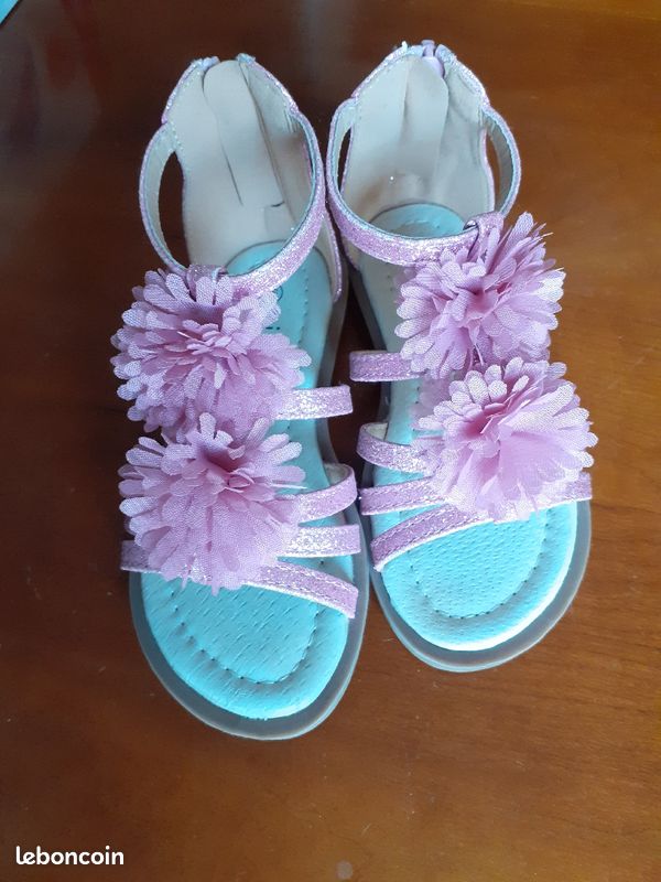 Chaussures été neuve en 26 (image 2)