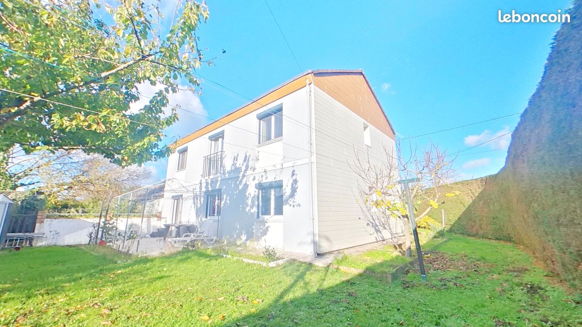 Maison 8 pièces 107 m² · à Saint-Sébastien-sur-Loire · 107 m² · 289 990 €