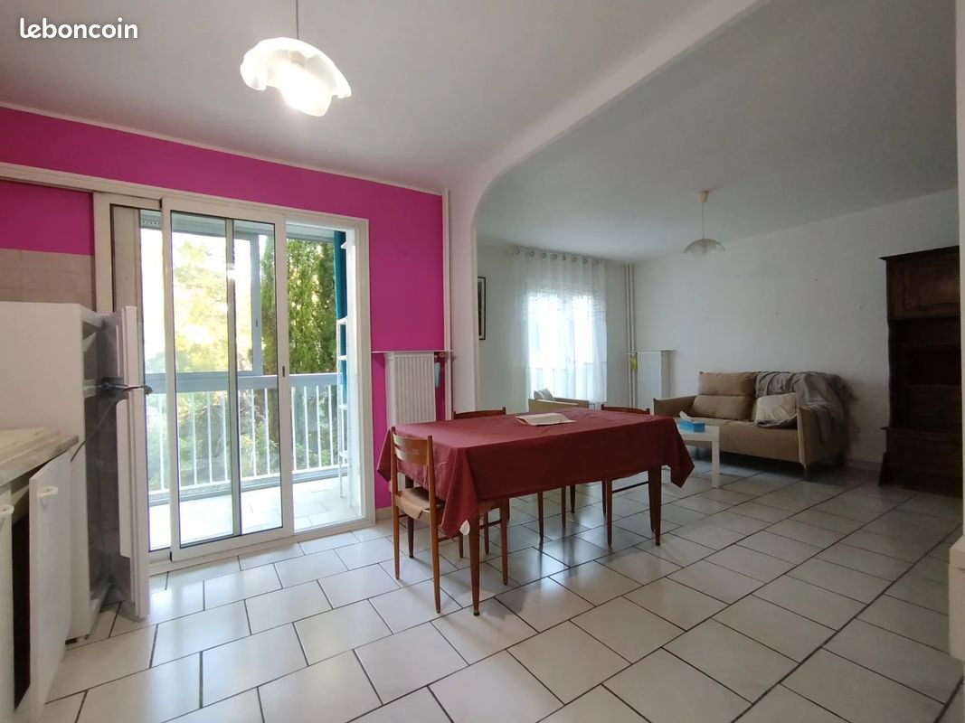 Appartement 2 pièces 57 m² · à Aubagne · 57 m² · 820 €/mois