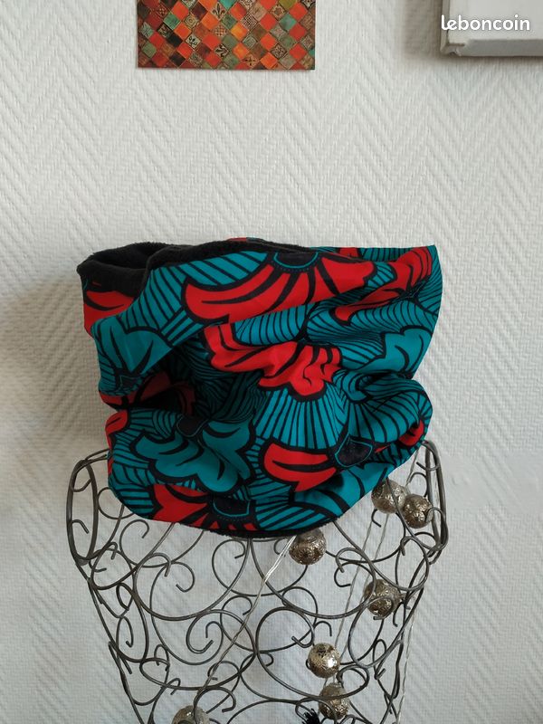 Snood (image 1)