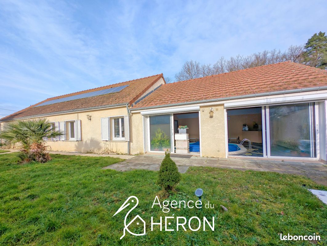 Maison 5 pièces 123 m² · à Saint-Pierre-lès-Nemours · 123 m² · 314 900 €