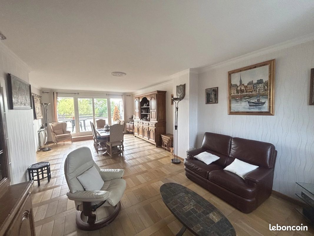 Appartement 4 pièces 106 m² · à Roncq · 106 m² · 395 000 €