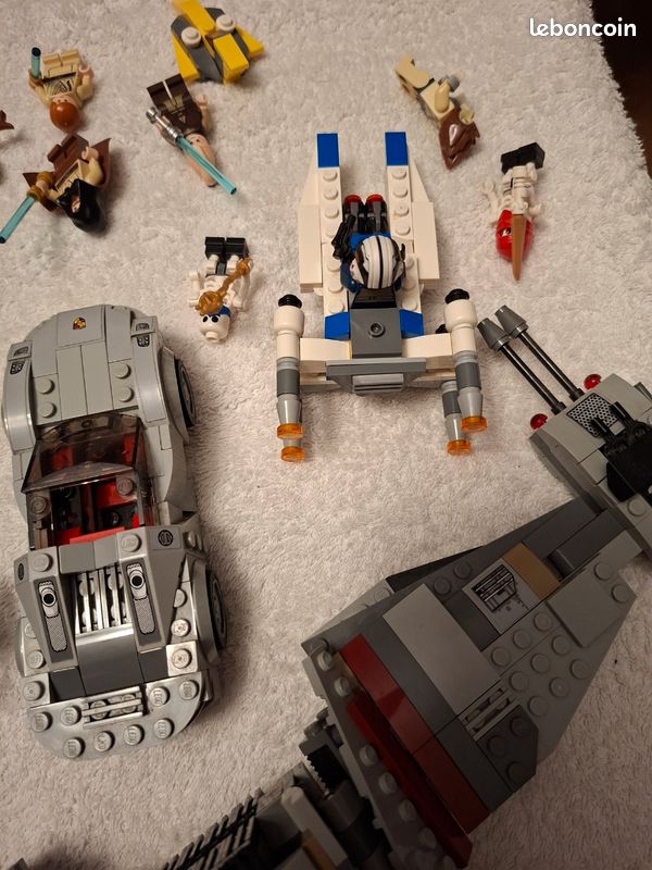Lego stars wars + voiture lego city (image 4)