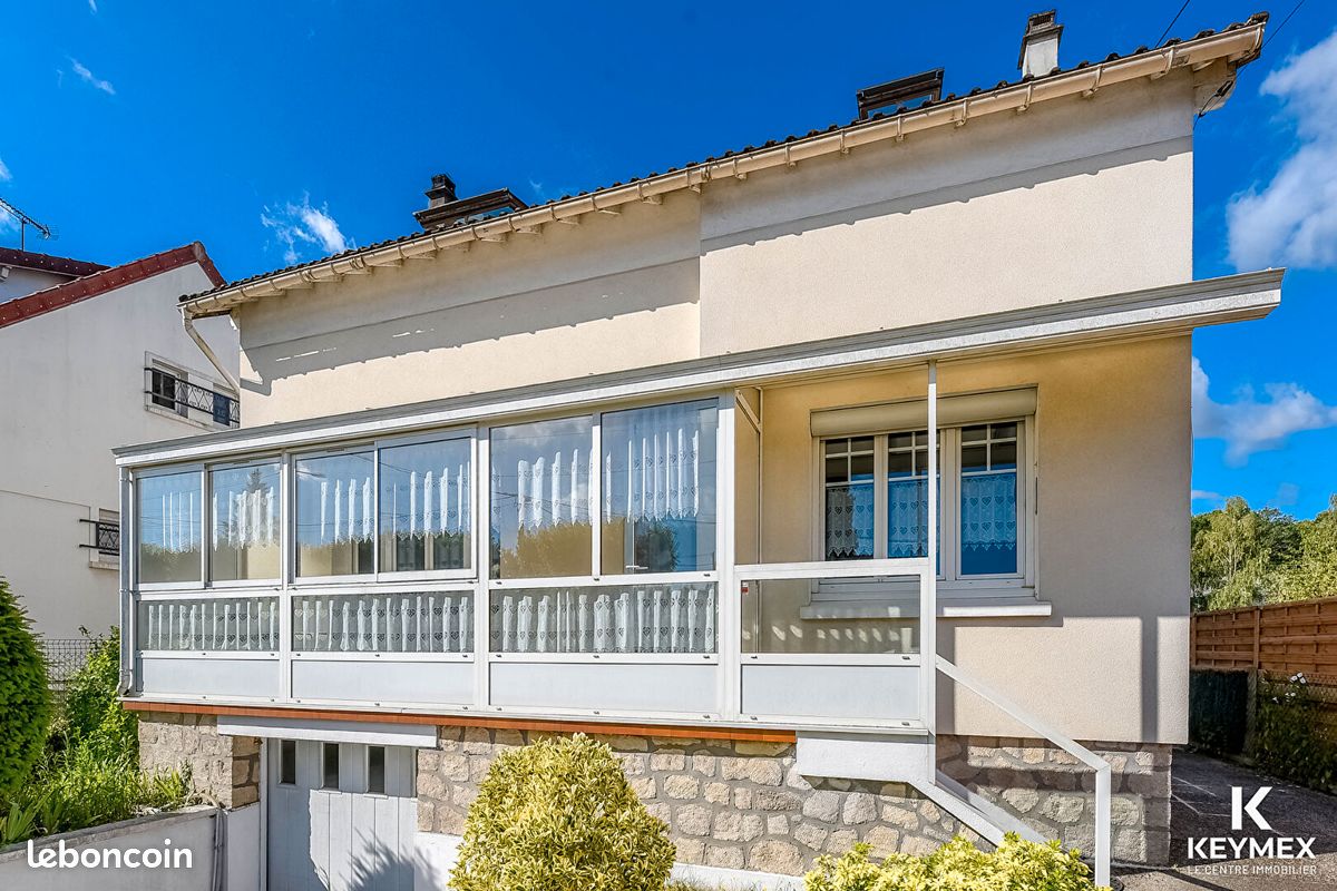 Maison 6 pièces 117 m² · à Mériel · 117 m² · 359 000 €