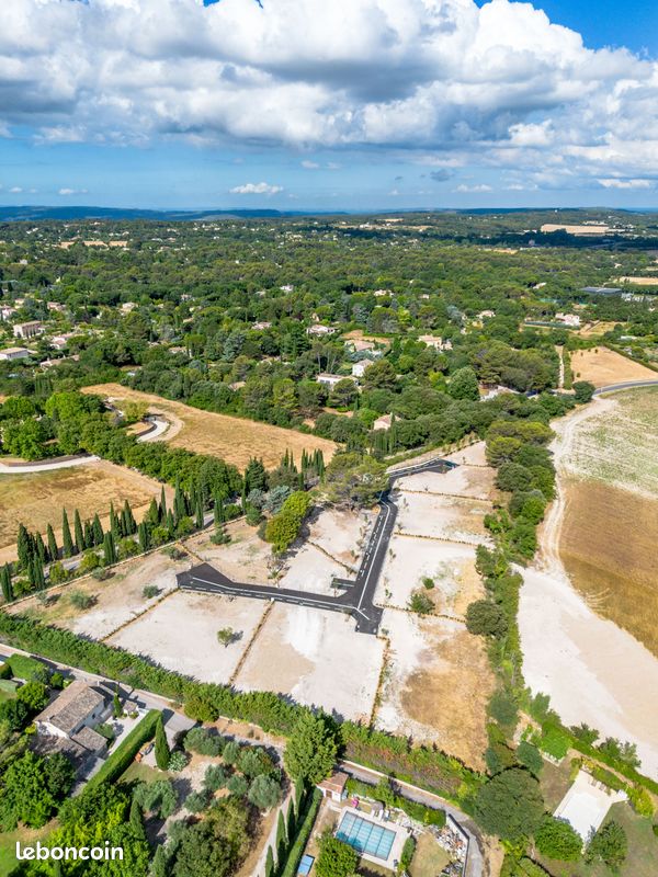 Terrain 1250 m² · à Aix-en-Provence · 1 250 m² · 726 000 €