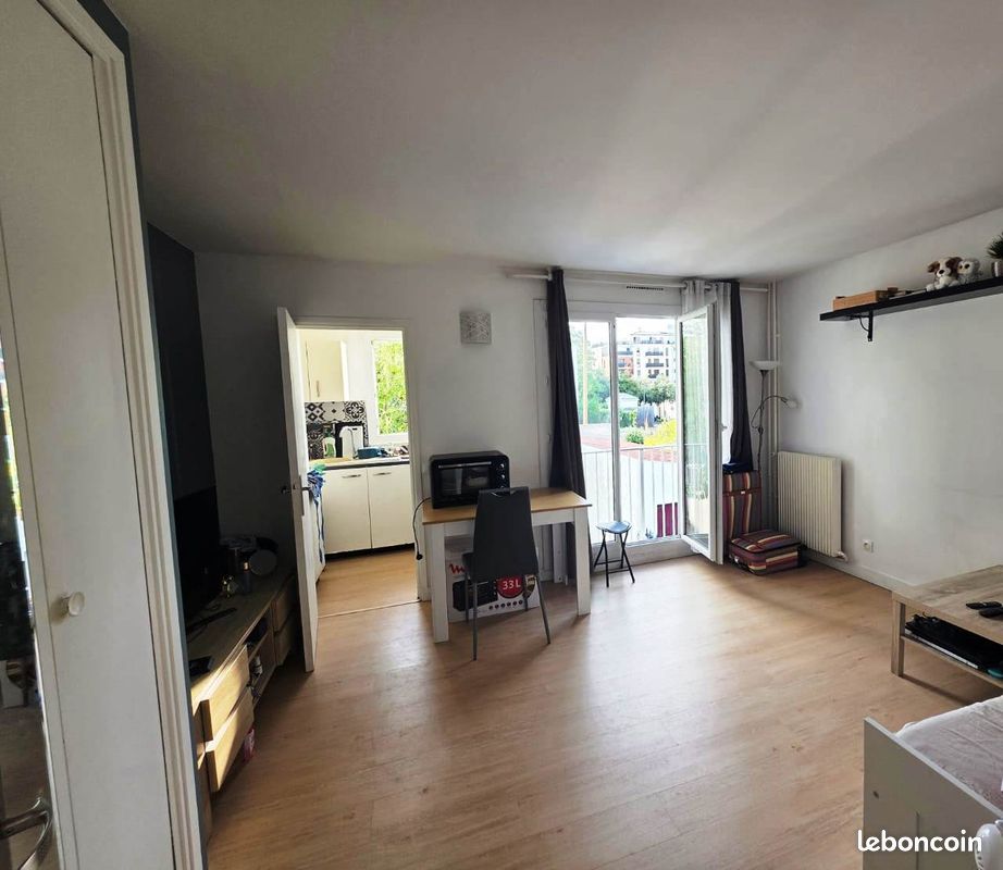 Appartement 1 pièce 25 m² · à Colombes · 25 m² · 785 €