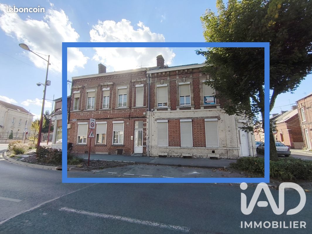 Immeuble 2 pièces 281 m² · à Hirson · 281 m² · 136 000 €