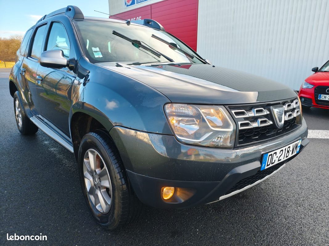 DACIA Duster 152000KM ANNEE 2014 ESSENCE Phase 2 SUV 1.2L 125 CV (image 3)