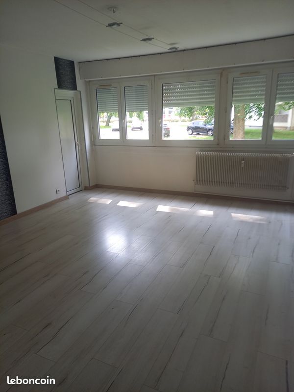 Appartement 5 pièces 96 m² · à Pont-À-Mousson · 96 m² · 105 000 €