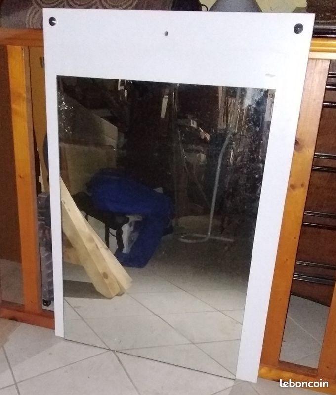 Miroir salle de bain (image 1)