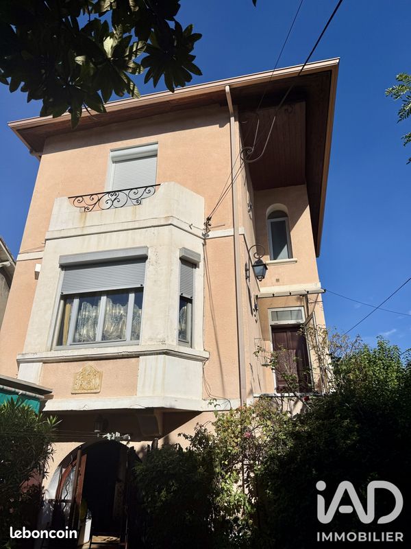 Maison 4 pièces 96 m² · à Avignon · 96 m² · 211 000 €