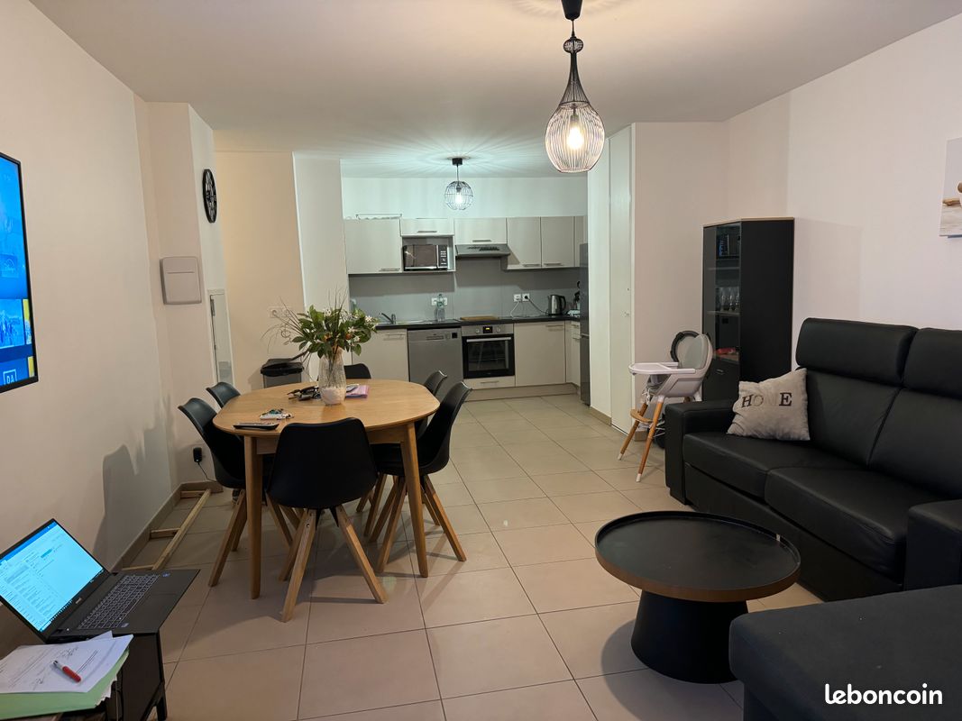 Appartement 3 pièces 67 m² · à Antibes · 67 m² · 1 450 €