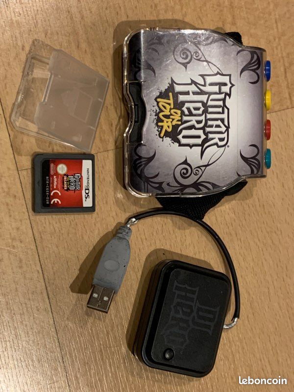 Guitar Hero jeu et manette Nintendo DS (image 1)