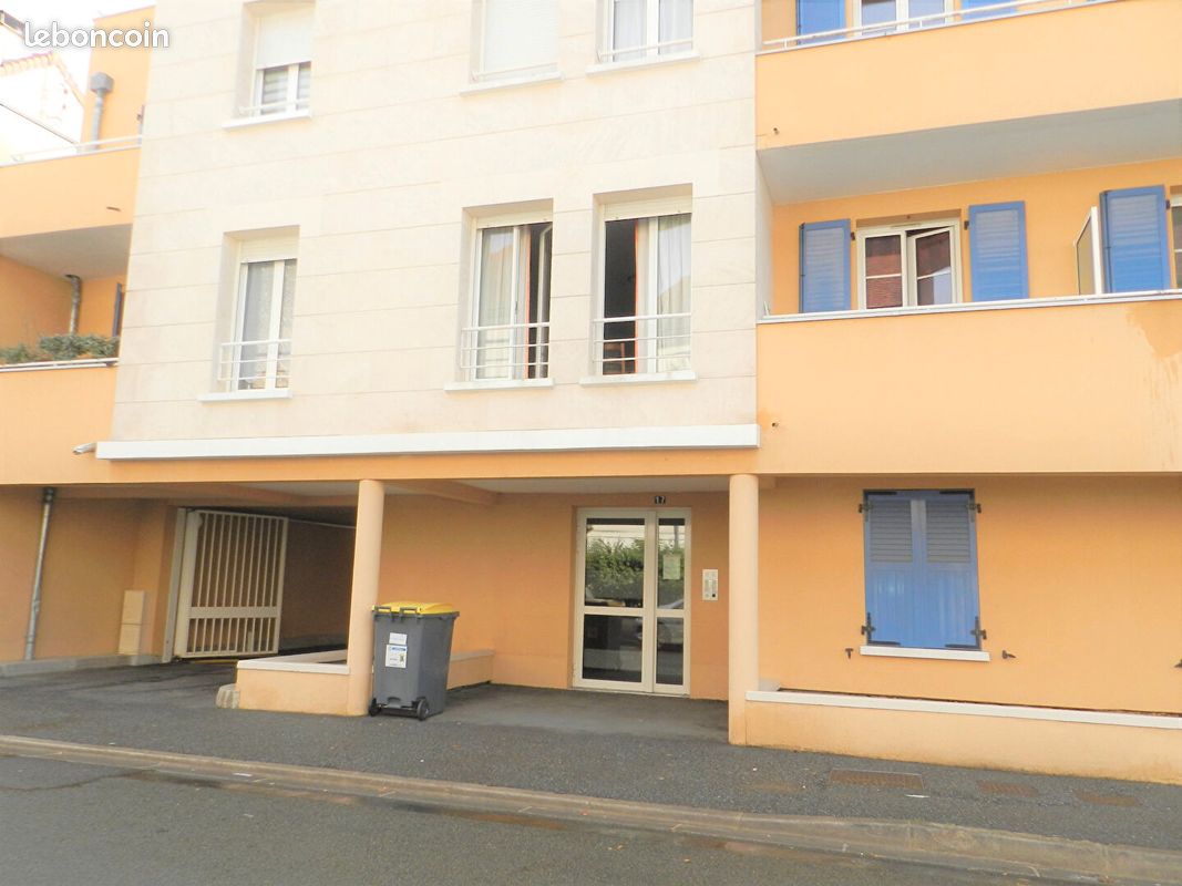 Appartement 3 pièces 65 m² · à Montereau-Fault-Yonne · 65 m² · 880 €/mois