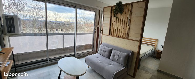 Studio 1 pièce 31 m²