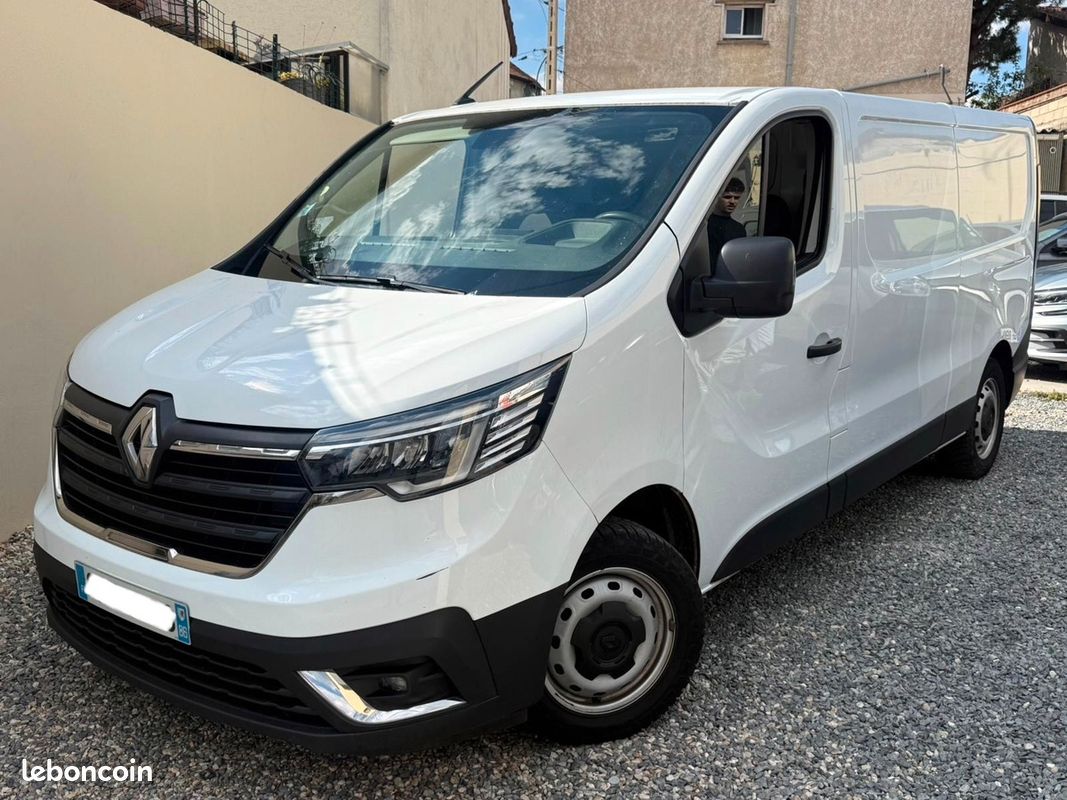 RENAULT Trafic Confort L2H1 2.0 BLUE DCI 131 cv Porte Lateral -Prix HT- TVA RECUP- 1ER MAIN- (image 3)