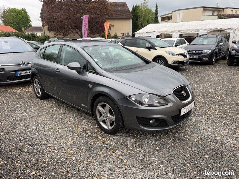 Seat LEON 1.2 TSI 105ch 1ERE MAIN CLIM.A/REG/LIM/JA/ISO (image 3)