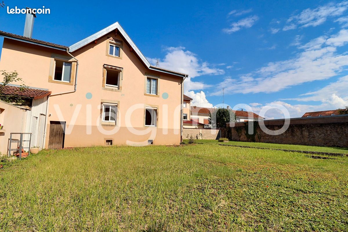 Maison 6 pièces 149 m² · à Rambervillers · 149 m² · 14 900 €