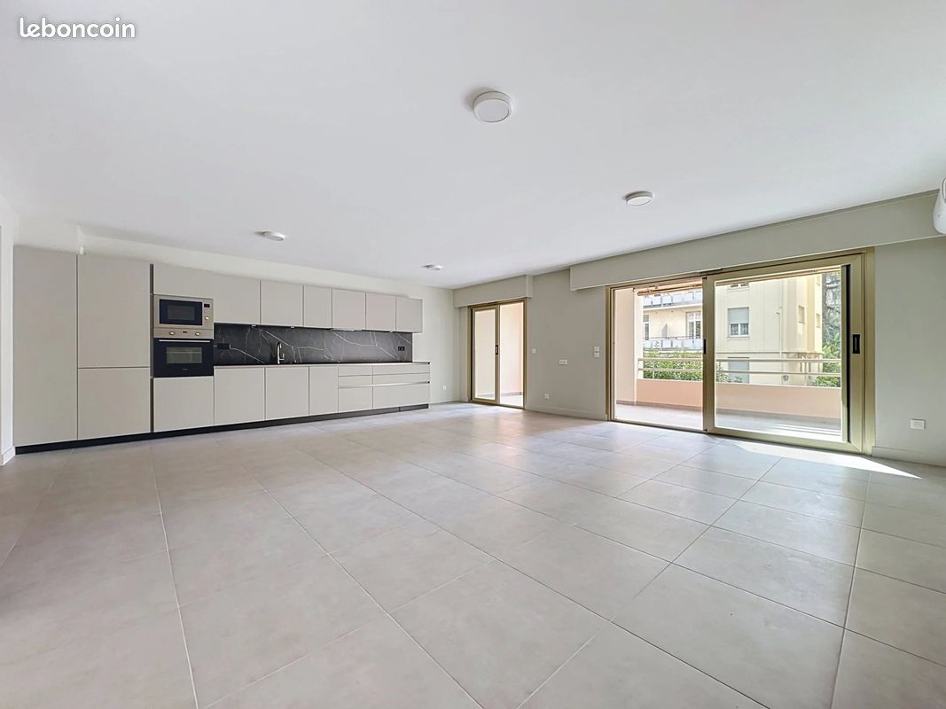 Appartement 3 pièces 91 m² · à Cannes · 91 m² · 550 000 €