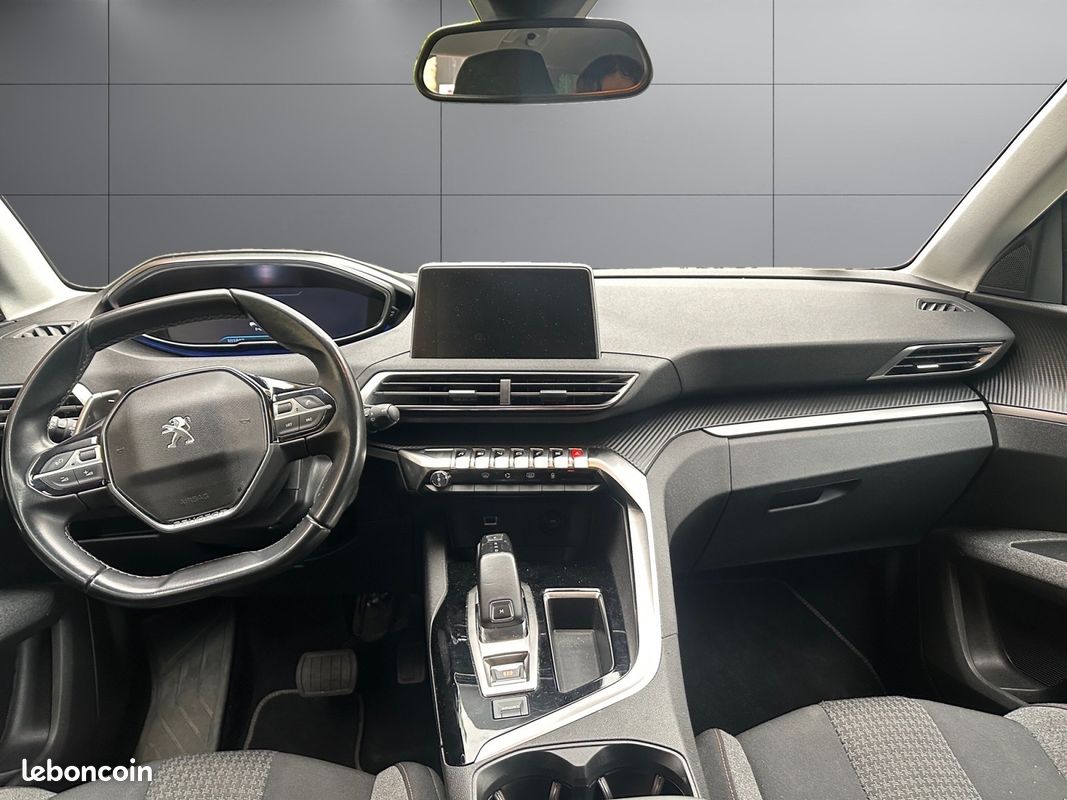 PEUGEOT 5008 PureTech 130ch SS EAT8 Active (image 12)