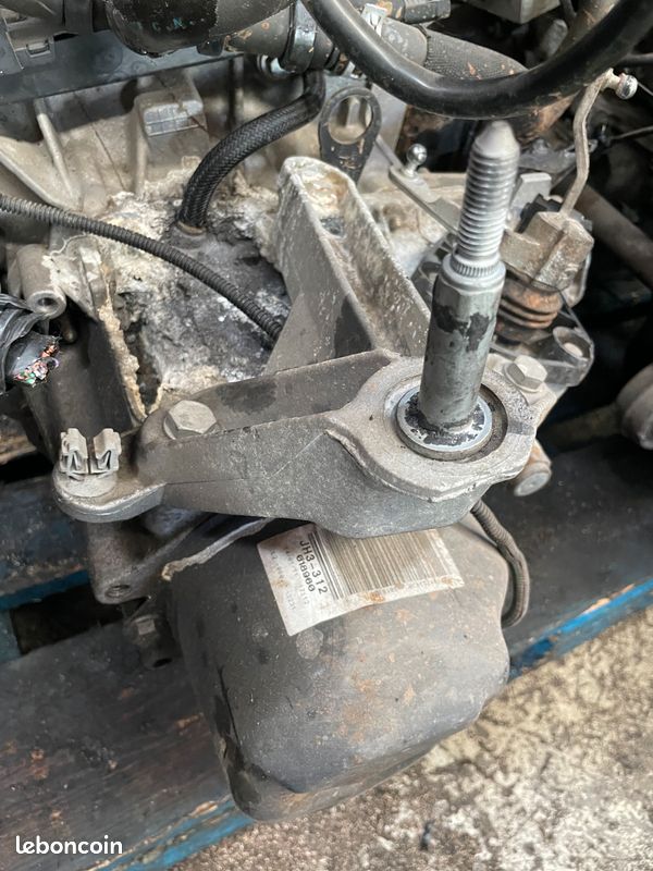 Boite de vitesse Renault Clio 3 1.2tce 103cv JH3312 (image 1)