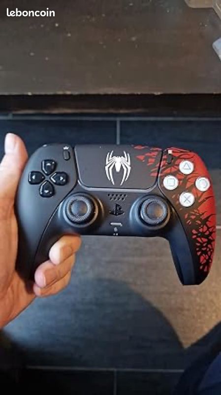 Manette ps5 Spiderman (image 1)