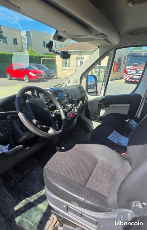 PEUGEOT Boxer 2.2 HDi 110 (image 5)