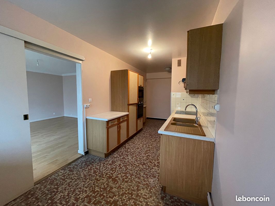 Appartement a louer vandoeuvre-les-nancy - 4 pièce(s) - 98 m2 - Surfyn