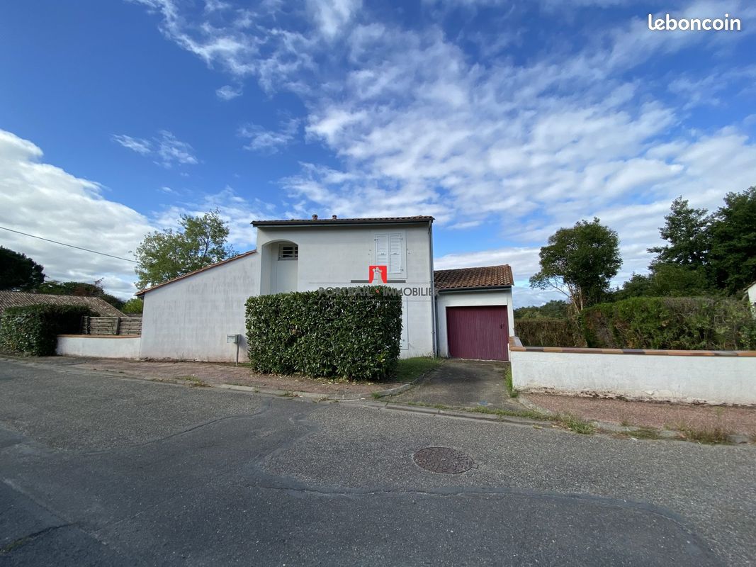 Maison 5 pièces 110 m² · à Saint-Ciers-sur-Gironde · 110 m² · 837 €/mois
