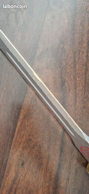 Épée jouet en bois Puy du fou (image 2)