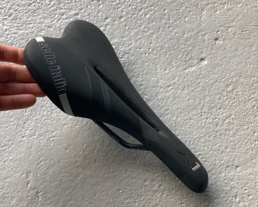 Selle De Vélo Femme Selle Italia X1 Lady, Toutes Couleurs Disponibles, Neuve En Emballage D'origine