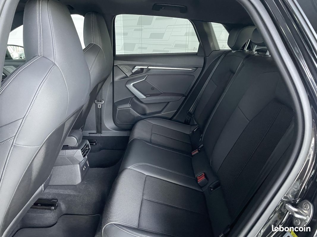 AUDI A3 Sportback TDI 150 S tronic 7 S line (image 8)