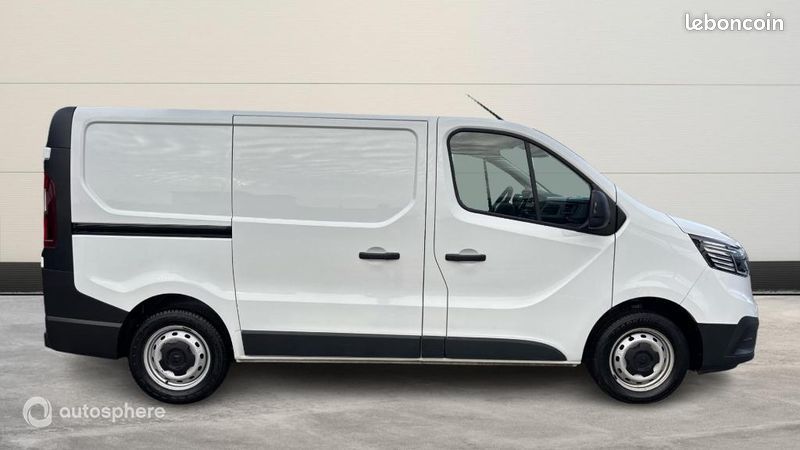 Renault Trafic Véhicule utilitaire ou Société L1H1 3T 2.0 Blue dCi 130ch Confort (image 4)