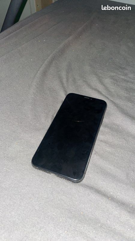 Iphone X (image 3)